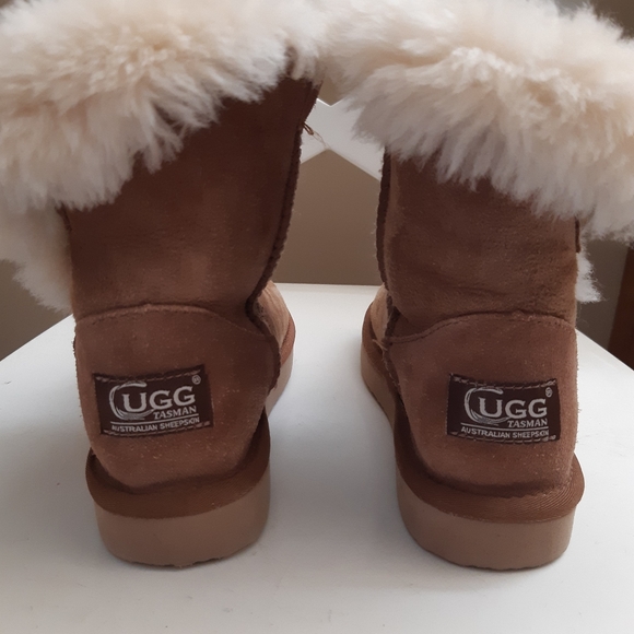Ugg Boots - Picture 2 of 3